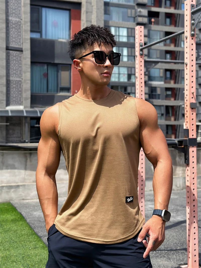 2023 Summer New Trend Men's Pullover Round Neck Mesh Bottom Sports Fitness running Top Sleeveless Tank Top Quick Drying