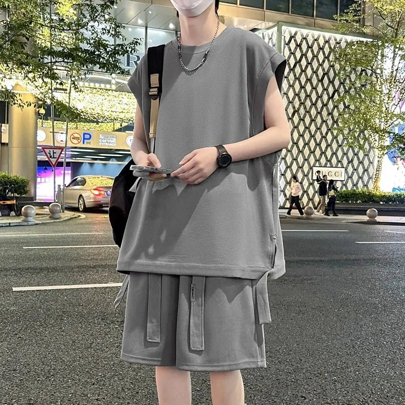 Original Design Men's Summer Ice Silk Vest Shorts Set Sleeveless Quick Dry Comfortable Breathable Fashionable Casual Outfit