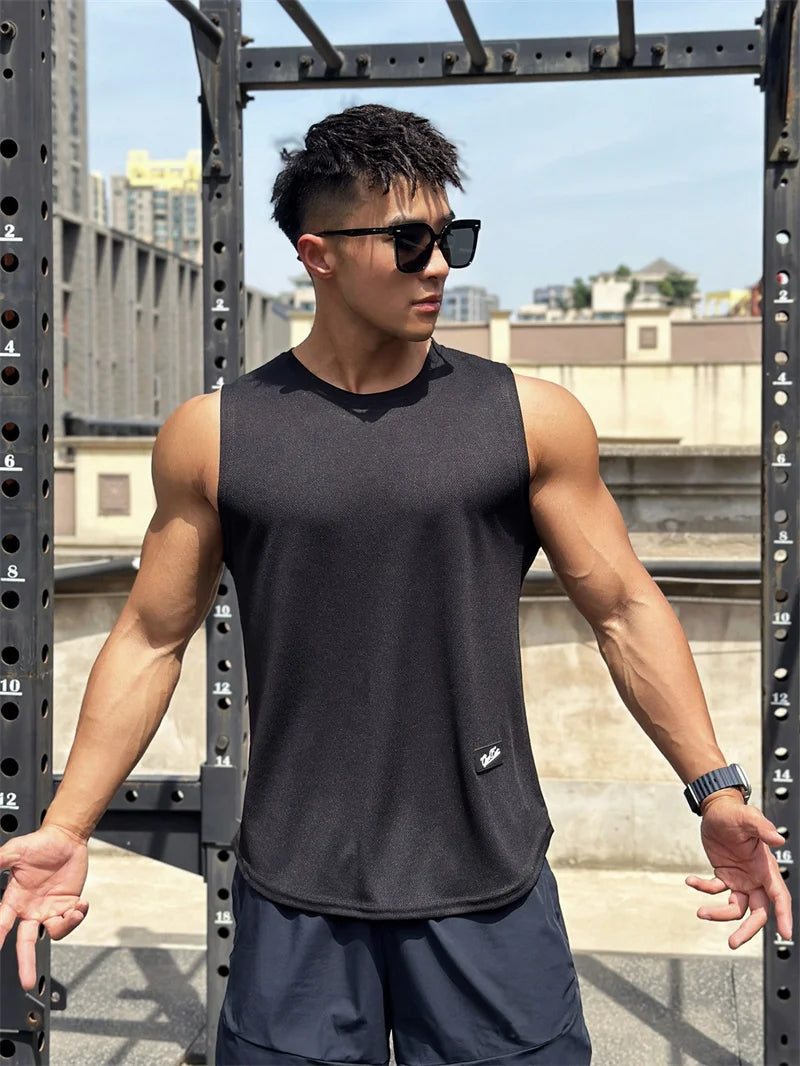 2023 Summer New Trend Men's Pullover Round Neck Mesh Bottom Sports Fitness running Top Sleeveless Tank Top Quick Drying