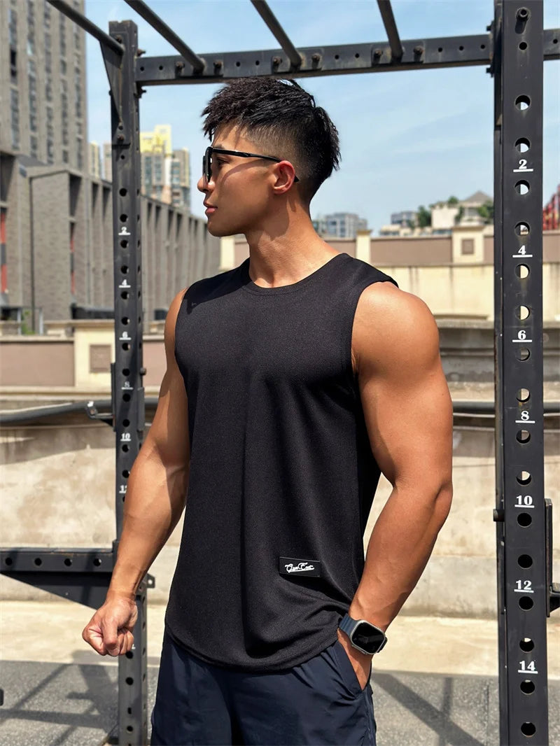 2023 Summer New Trend Men's Pullover Round Neck Mesh Bottom Sports Fitness running Top Sleeveless Tank Top Quick Drying