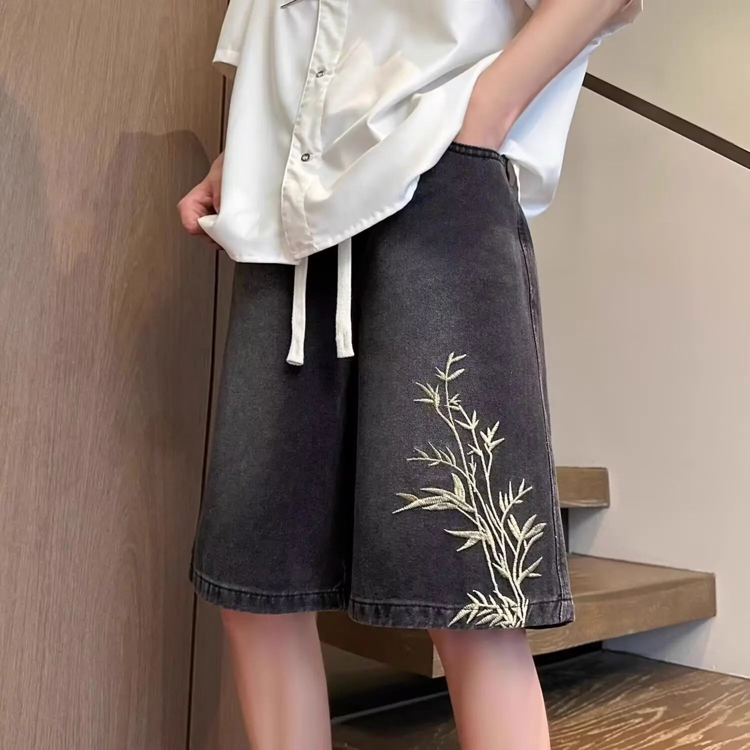 Vintage Wide-Leg Denim Shorts