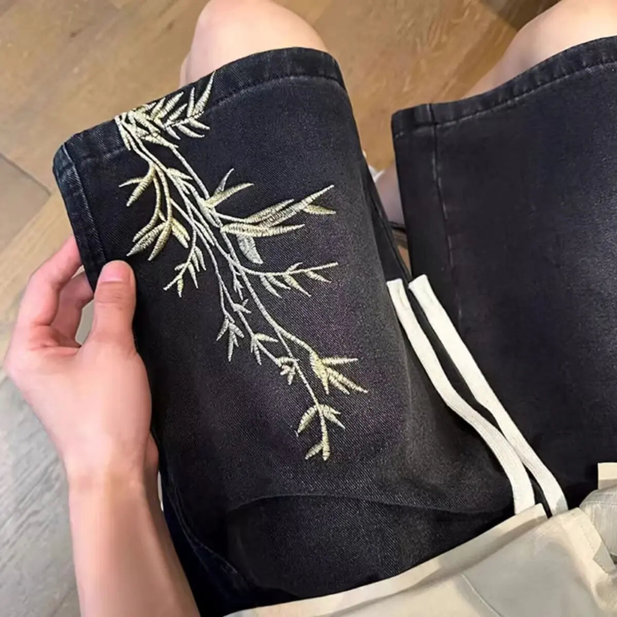 Vintage Wide-Leg Denim Shorts